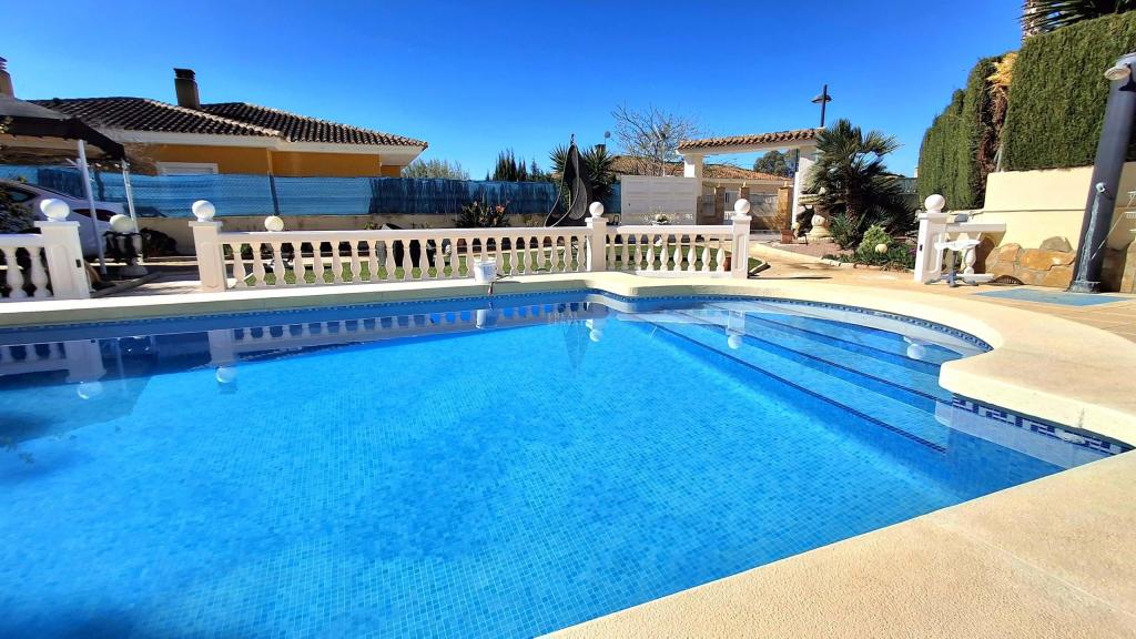 4 bed villa in Busot