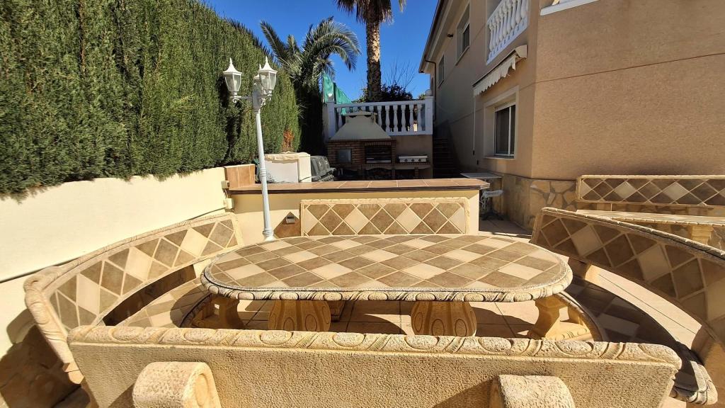 4 bed villa in Busot