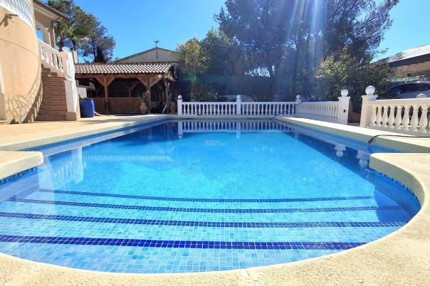 4 bed villa in Busot