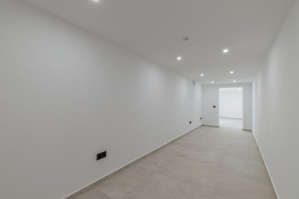 6 bed villas in Albir