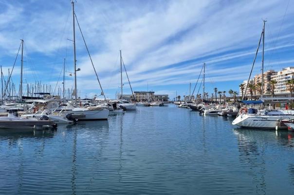 2 bed apartment in Santa Pola