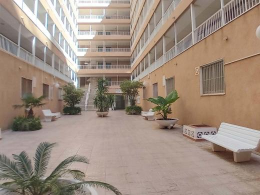 2 bed apartment in Santa Pola