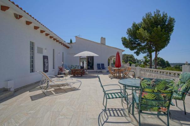 3 bed villa in Altea