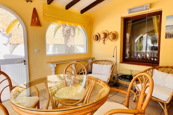 4 bed villa in Benitachell