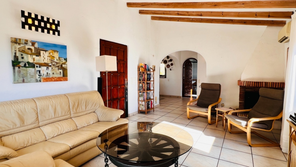 4 bed villa in Benitachell