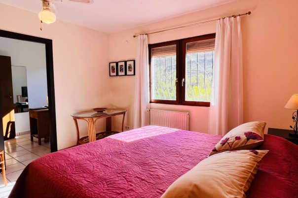 4 bed villa in Benitachell
