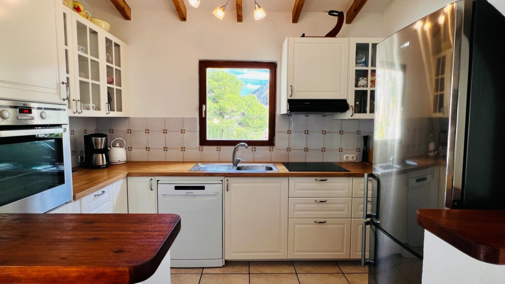 4 bed villa in Benitachell