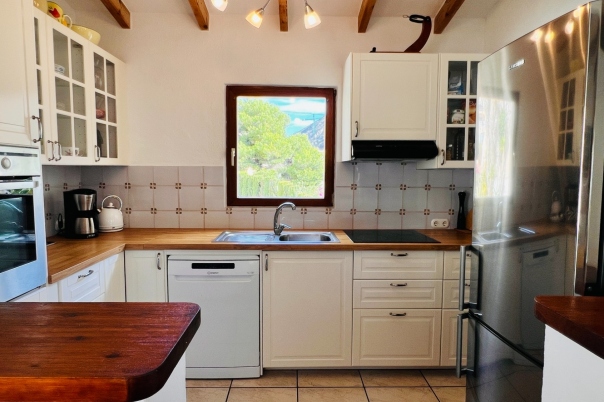4 bed villa in Benitachell