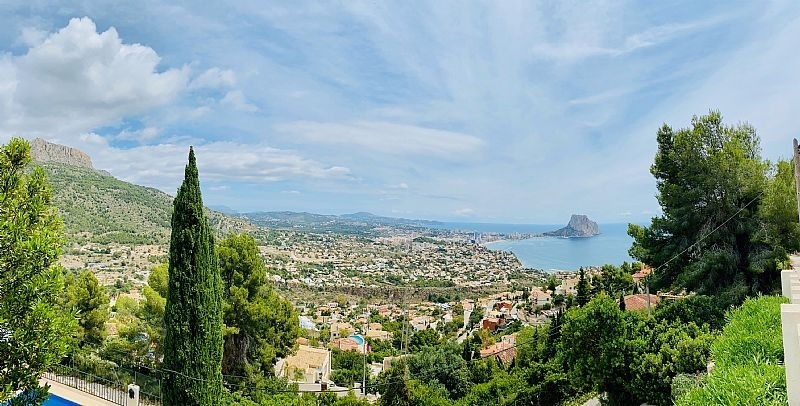 4 bed villas in Calpe