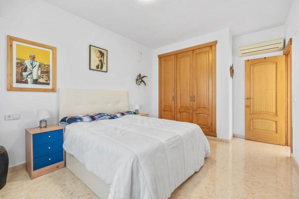 4 bed villa in Altea