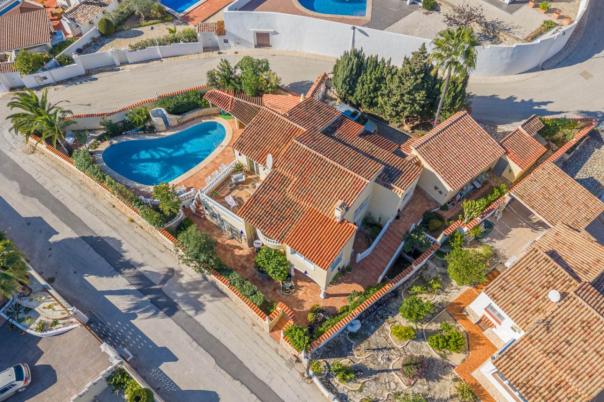 4 bed villas in Moraira