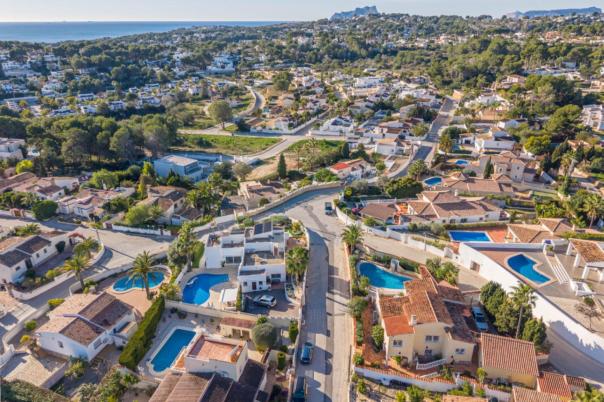 4 bed villas in Moraira
