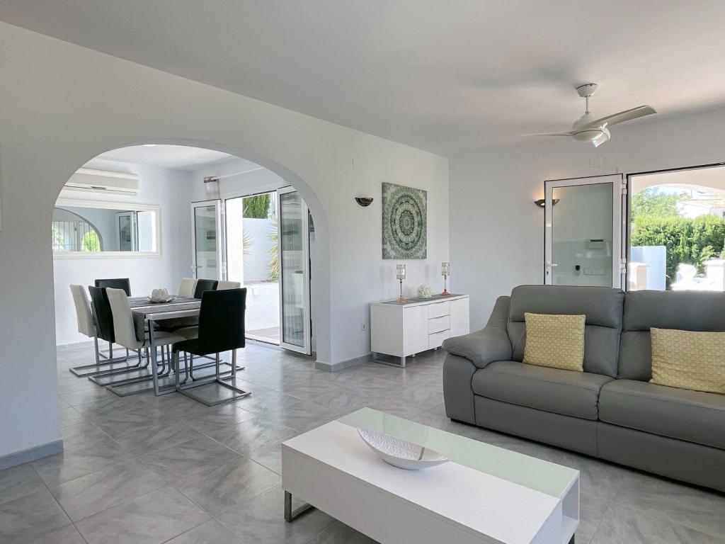 4 bed villa in Moraira