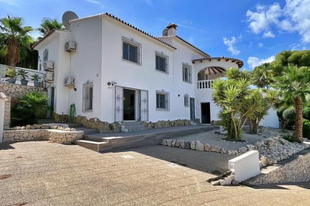 4 bed villa in Moraira