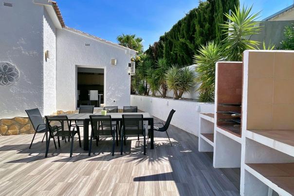 4 bed villa in Moraira