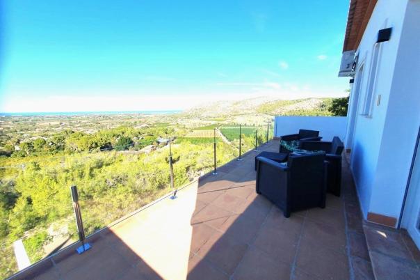 3 bed villa in Denia