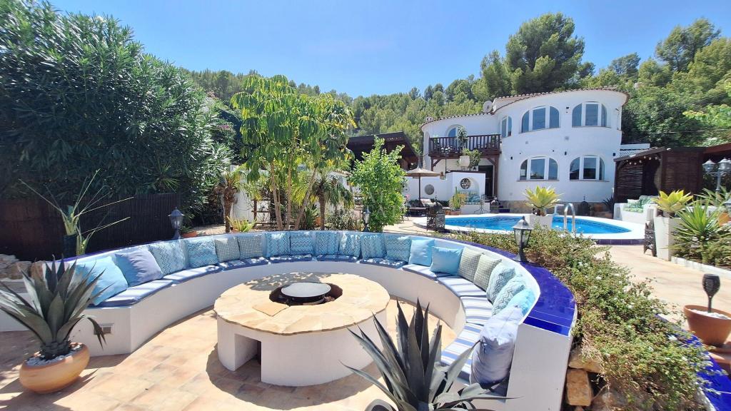 4 bed villa in Benidoleig