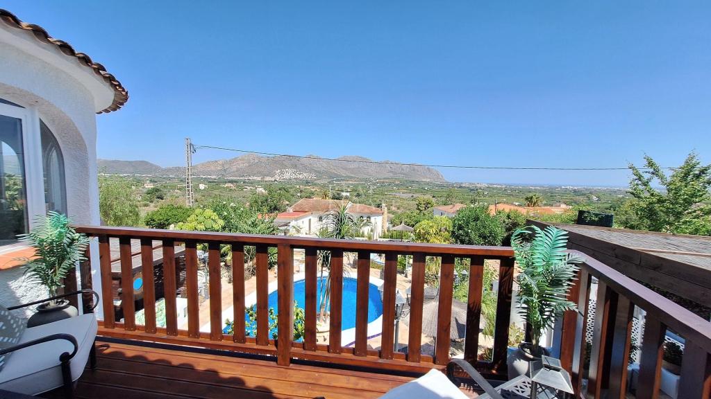 4 bed villa in Benidoleig