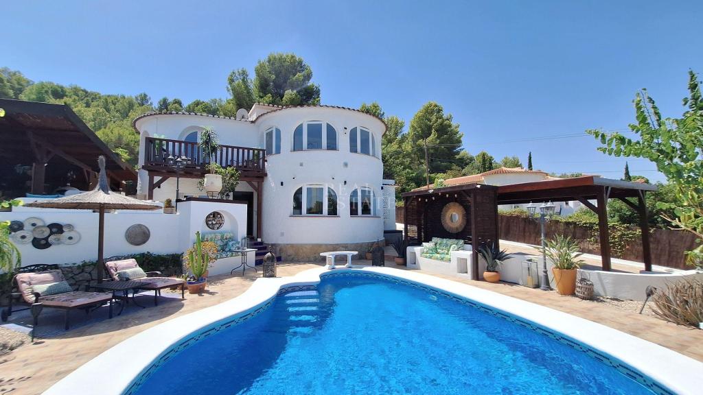 4 bed villa in Benidoleig