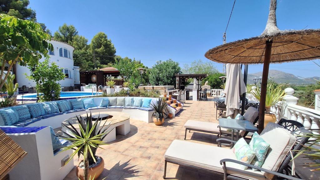 4 bed villa in Benidoleig