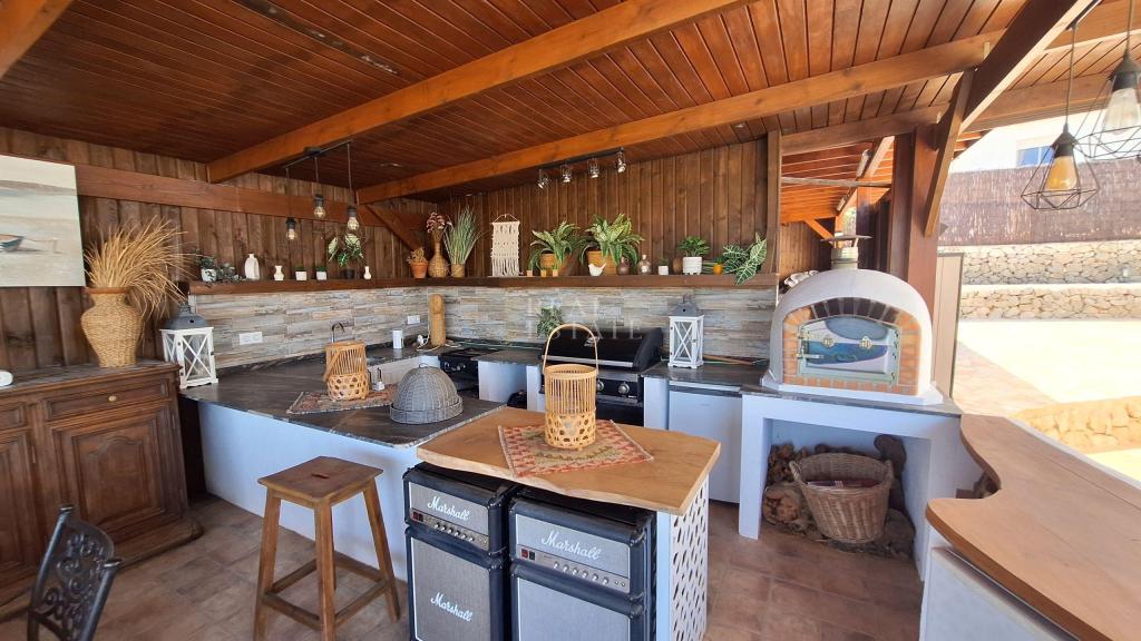 4 bed villa in Benidoleig