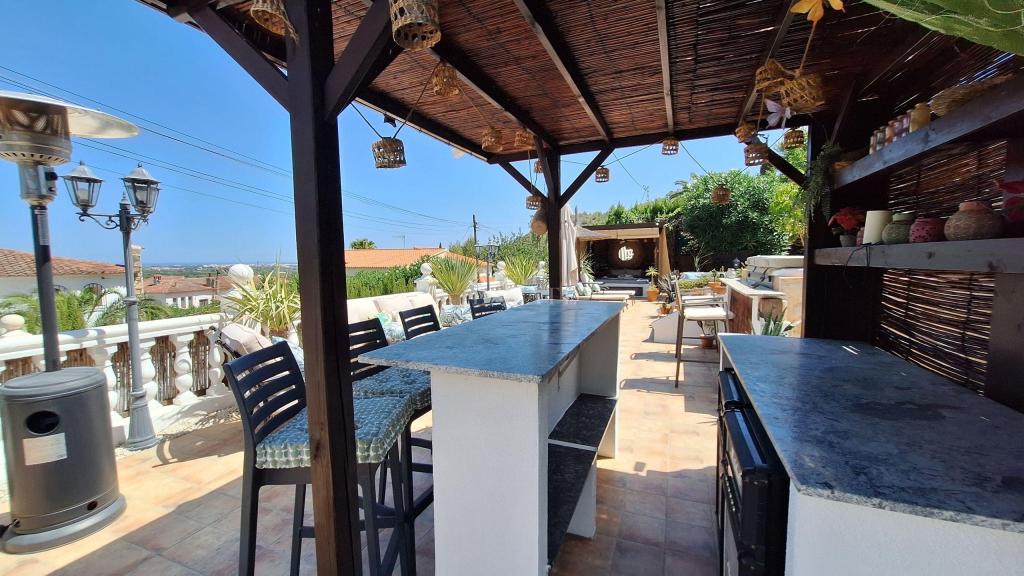 4 bed villa in Benidoleig