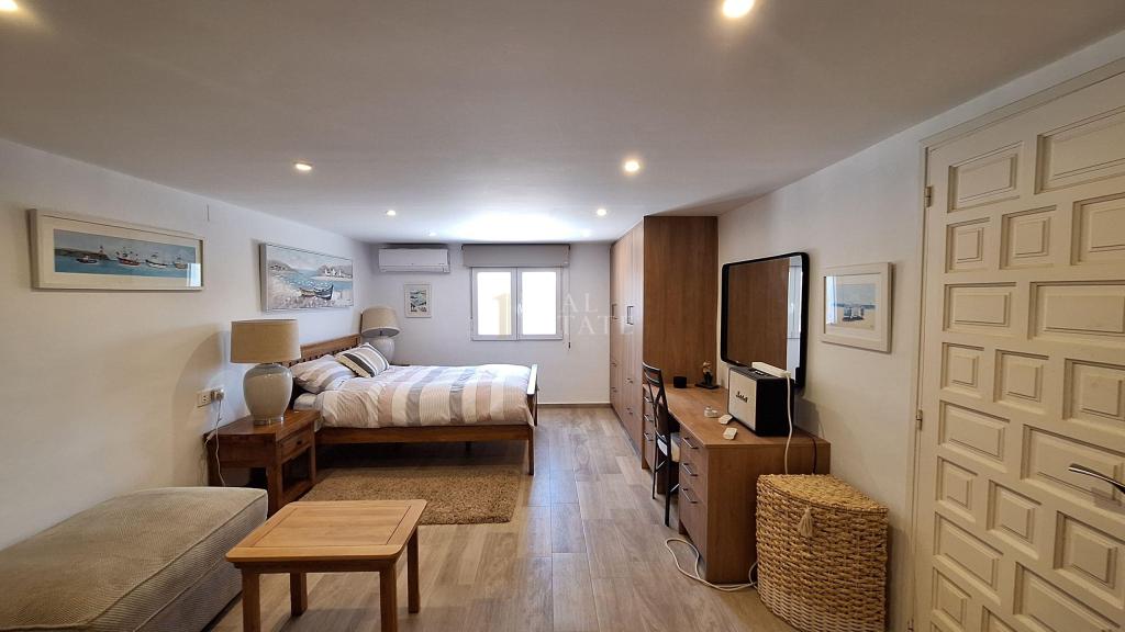 4 bed villa in Benidoleig