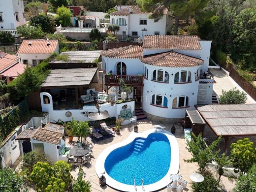 4 bed villa in Benidoleig