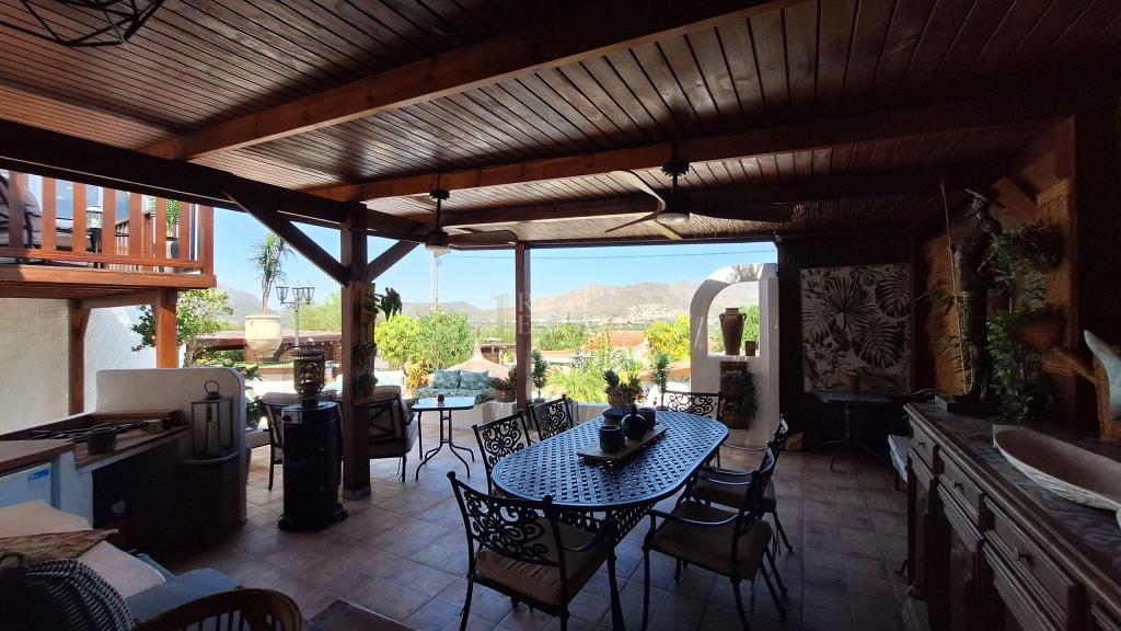 4 bed villa in Benidoleig