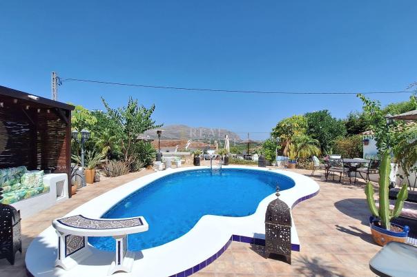 4 bed villa in Benidoleig