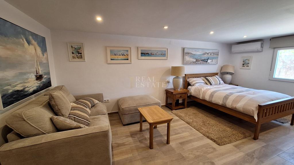 4 bed villa in Benidoleig