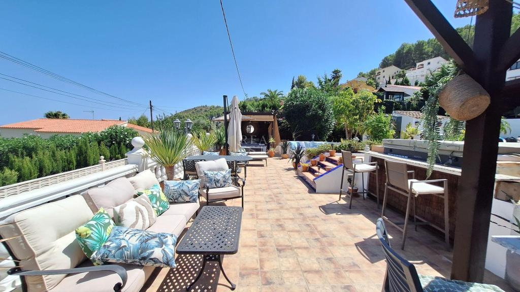 4 bed villa in Benidoleig