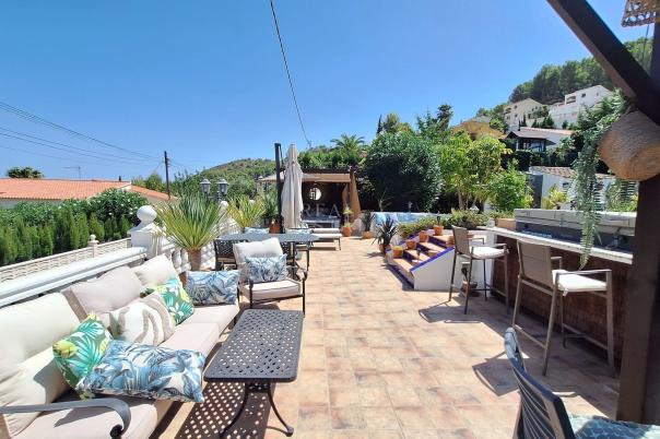 4 bed villa in Benidoleig