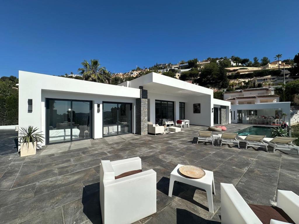 4 bed villas in Moraira