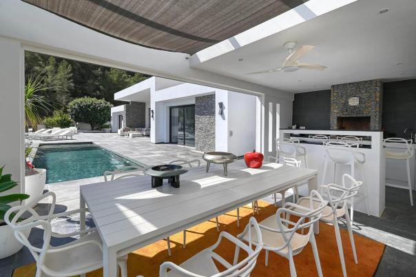 4 bed villas in Moraira