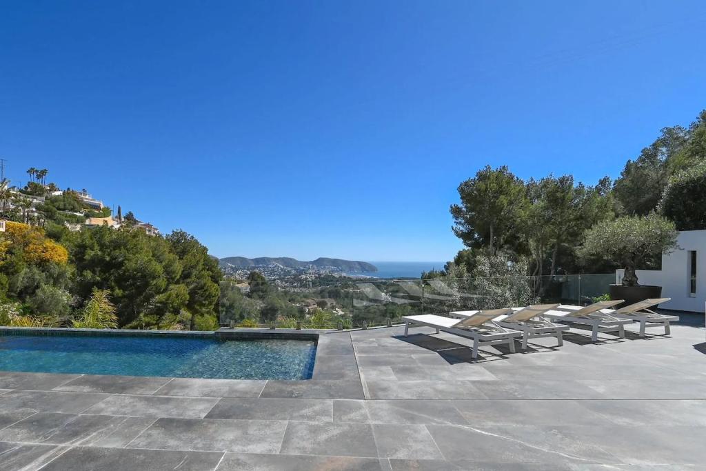 4 bed villas in Moraira