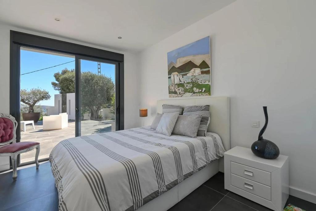 4 bed villas in Moraira