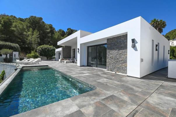 4 bed villas in Moraira