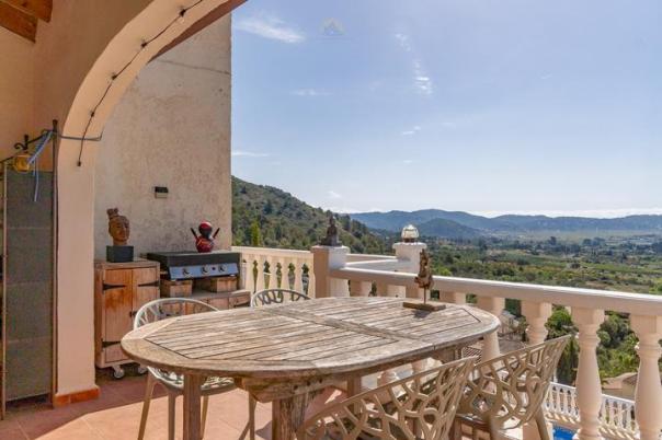 7 bed villa in Jalón