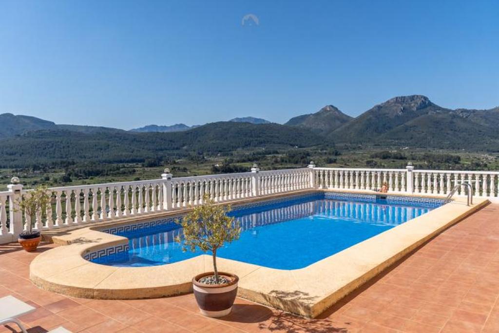 7 bed villa in Jalón