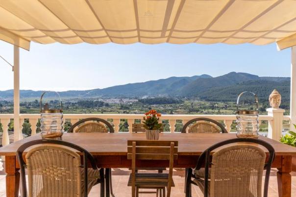 7 bed villa in Jalón