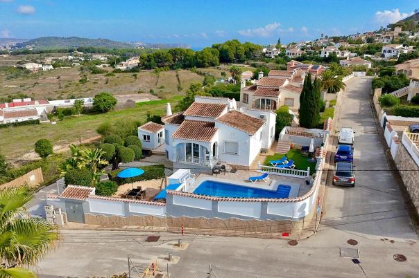 3 bed villa in Benitachell