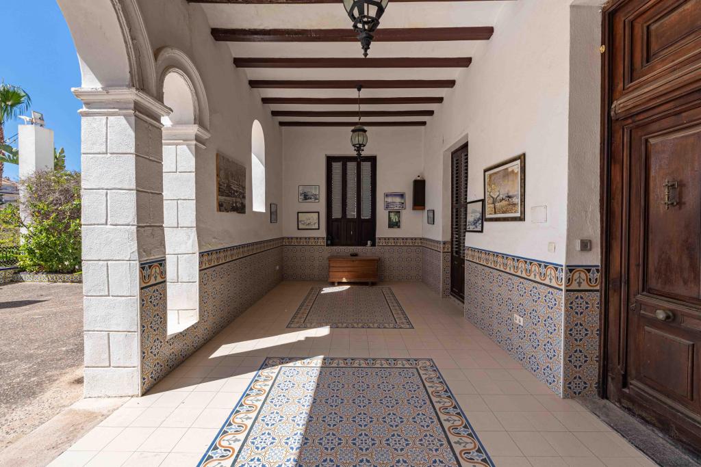 7 bed villa in Altea