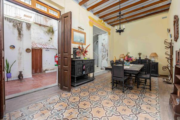 7 bed villa in Altea