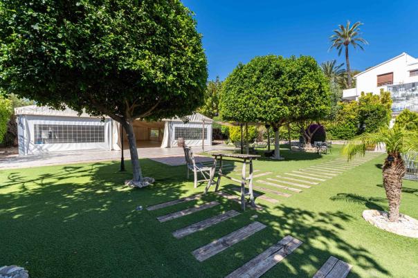 7 bed villa in Altea