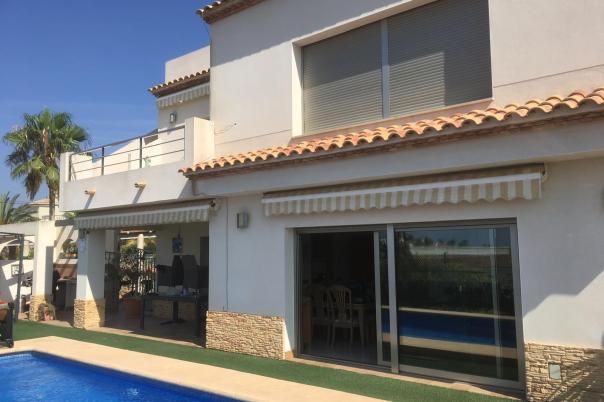 4 bed villa in Calpe
