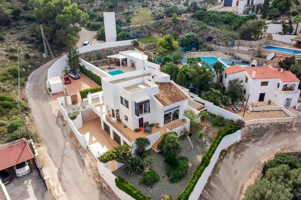 4 bed villa in Pedreguer