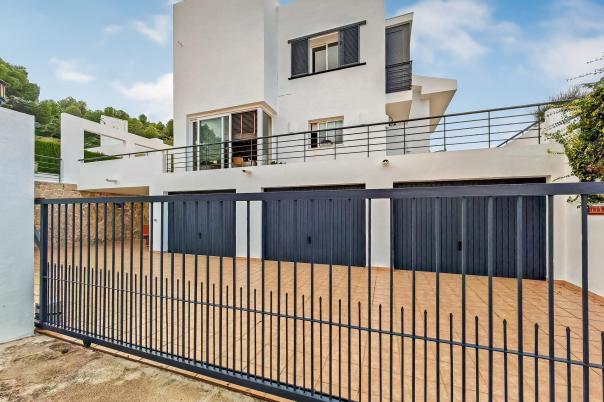4 bed villa in Pedreguer