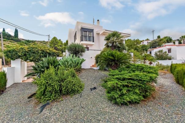 4 bed villa in Pedreguer