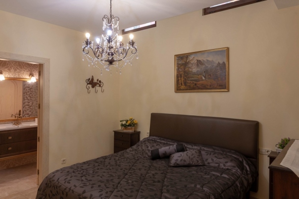 5 bed villa in Calp